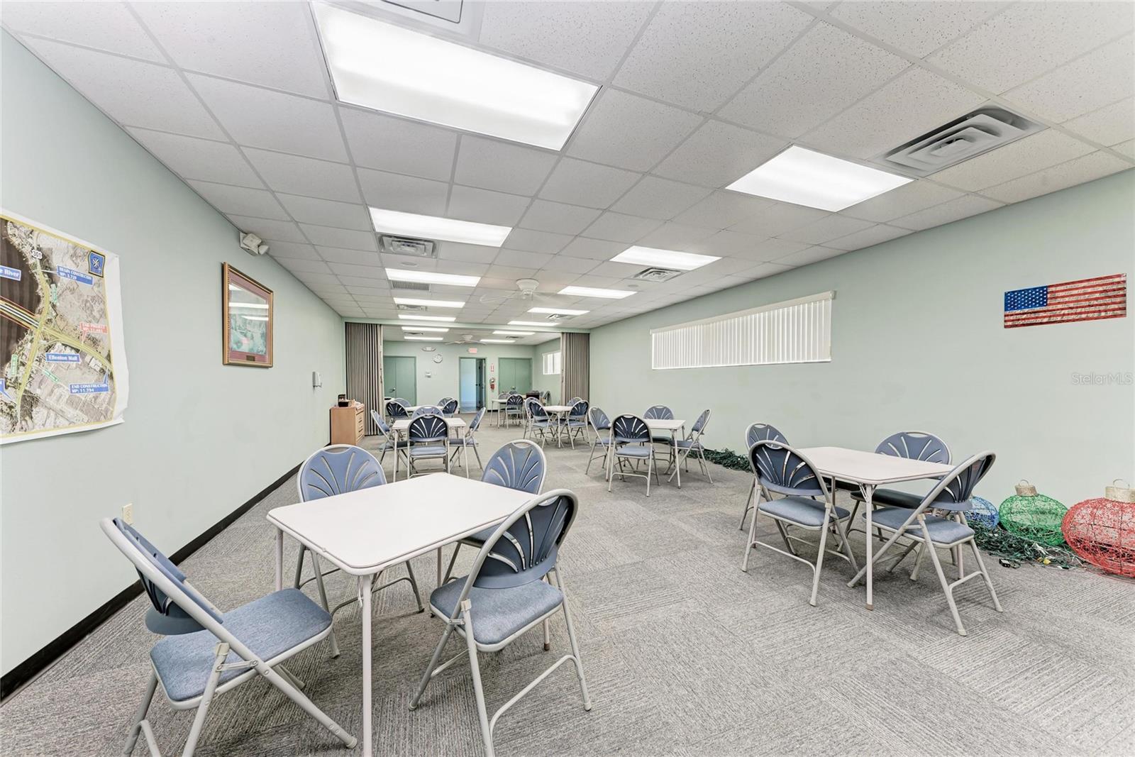 DE SOTO COMMUNITY UNIT ONE - Residential