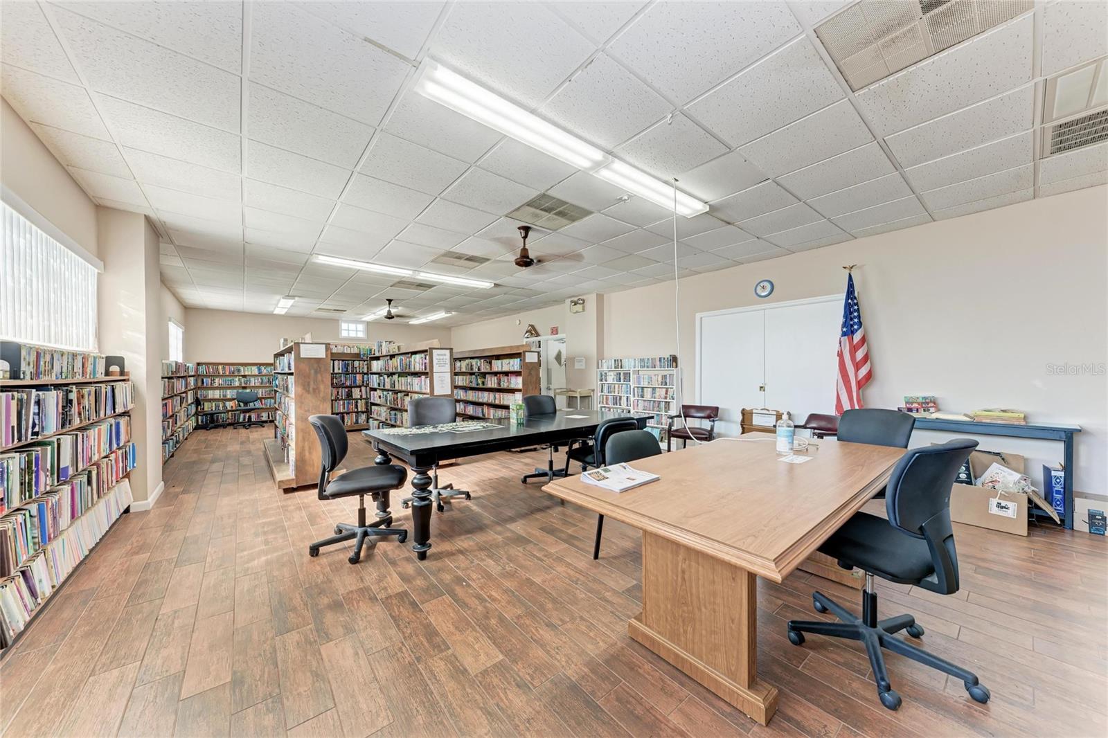 DE SOTO COMMUNITY UNIT ONE - Residential