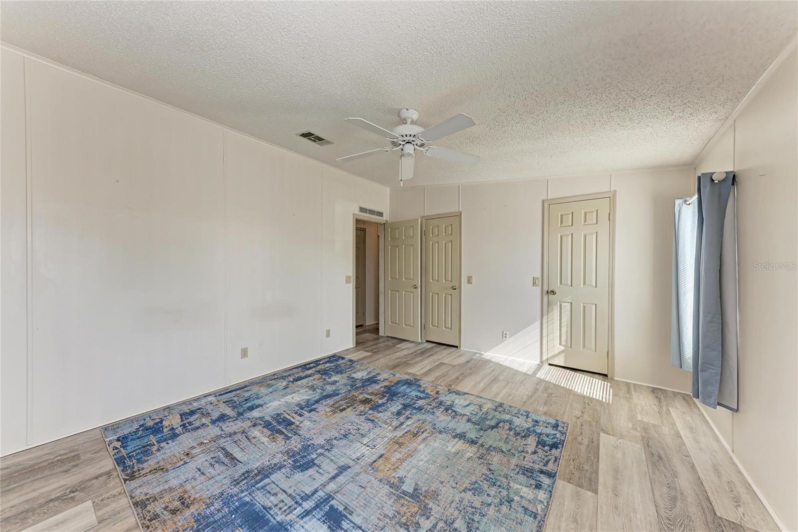 DE SOTO COMMUNITY UNIT ONE - Residential