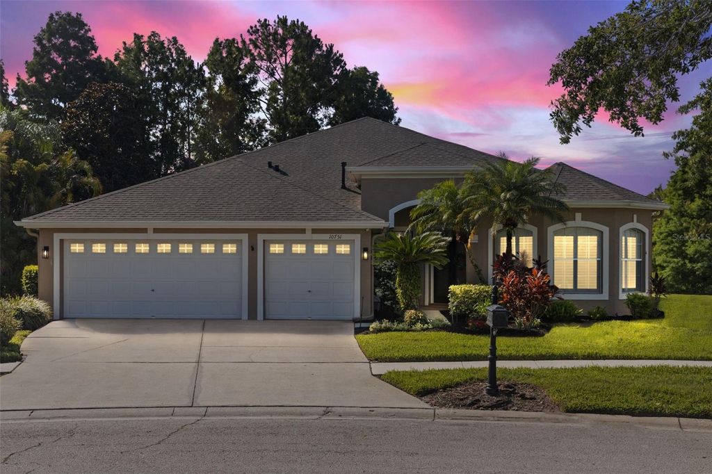 Photo of 10751 Tavistock Drive, Tampa, FL 33626 (MLS # TB8395205)