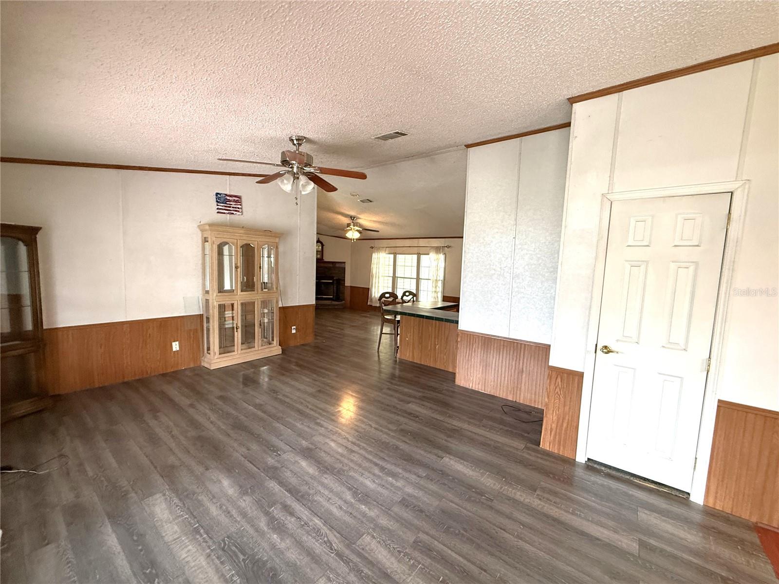 WILLISTON HLNDS - Residential