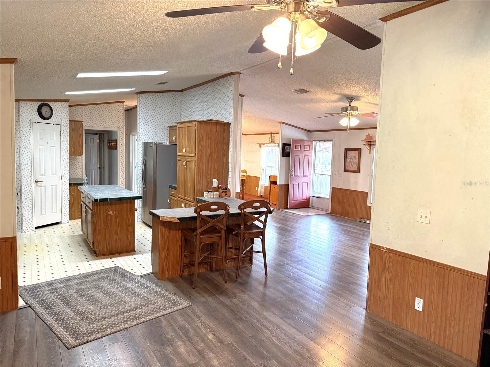 WILLISTON HLNDS - Residential