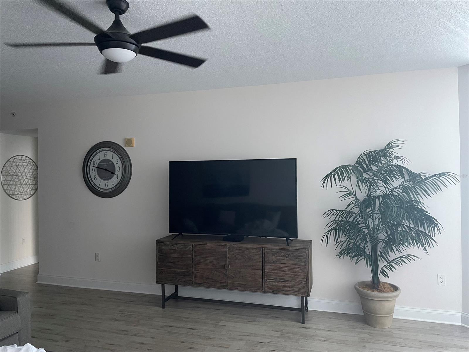 Marina Grande/Halifax 01 - Residential