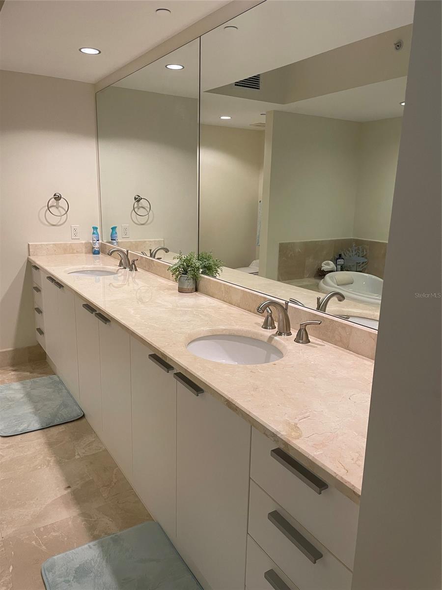 Marina Grande/Halifax 01 - Residential