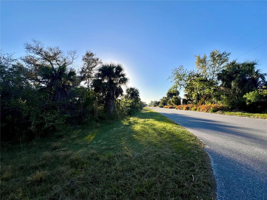 Photo of 14383 Mc Clellan Avenue, Port Charlotte, FL 33953 (MLS # C7508339)
