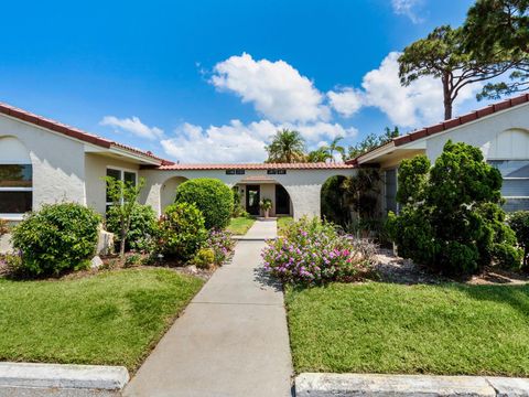 Photo of 2153 Pueblo Circle #V14, Sarasota, FL 34231 (MLS # A4679111)