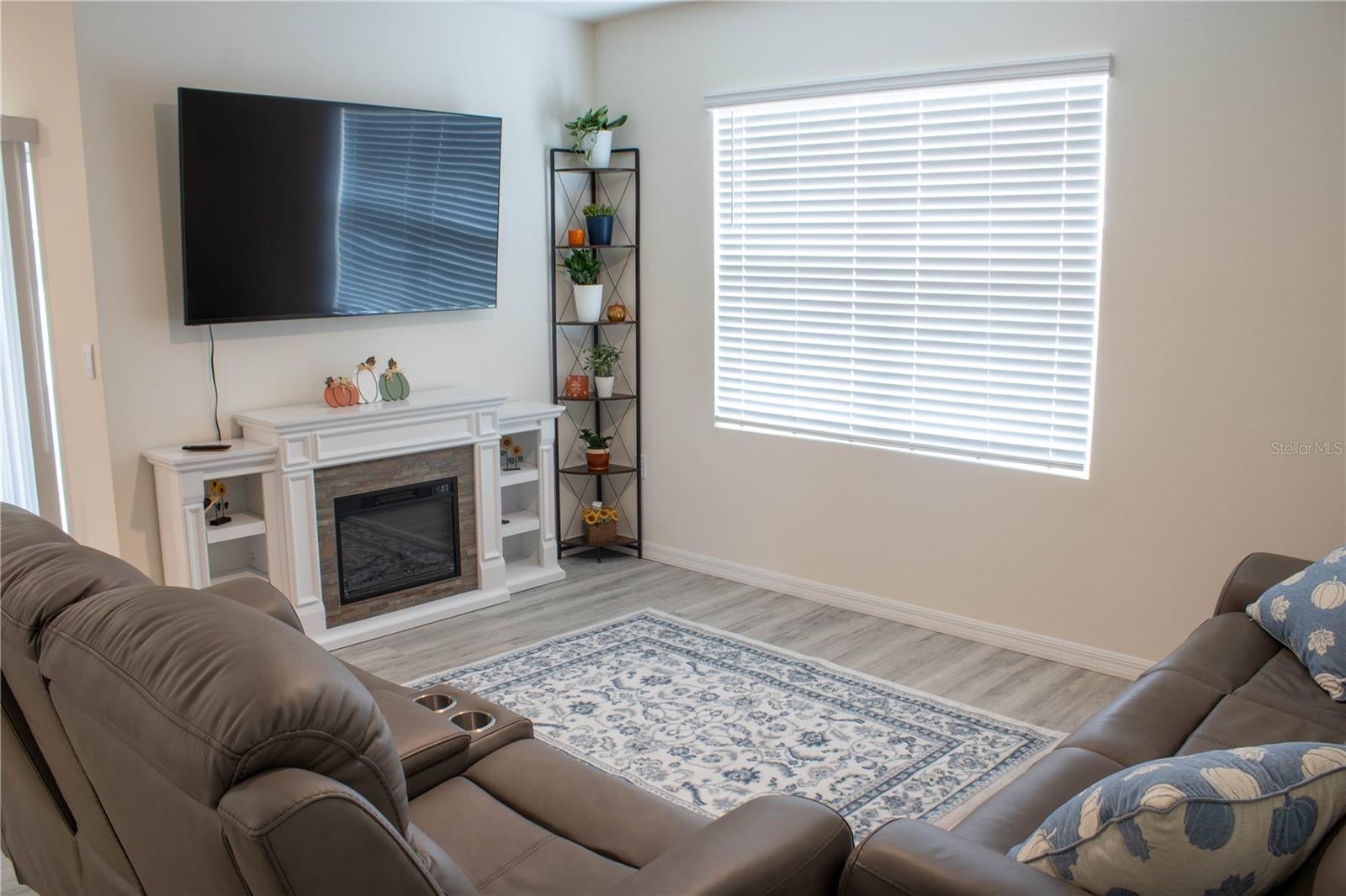 5218 ORCHARD ORIOLE LOOP