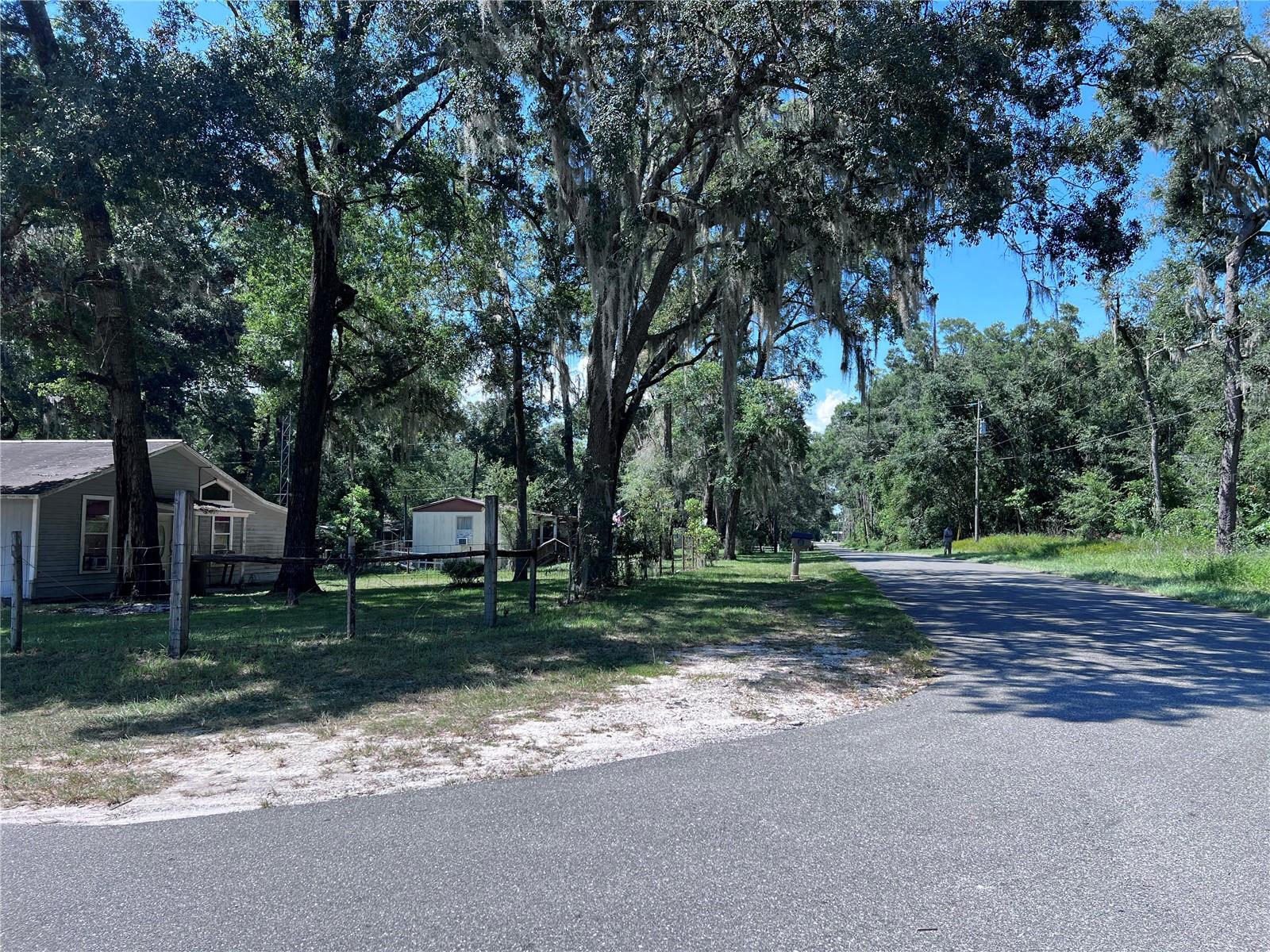 SUWANNEE RIVER ESTATE - Land