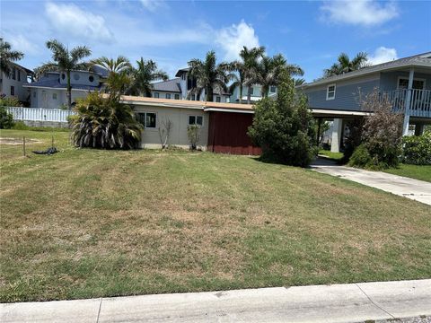 17610 1ST STREET E REDINGTON SHORES FL 33708