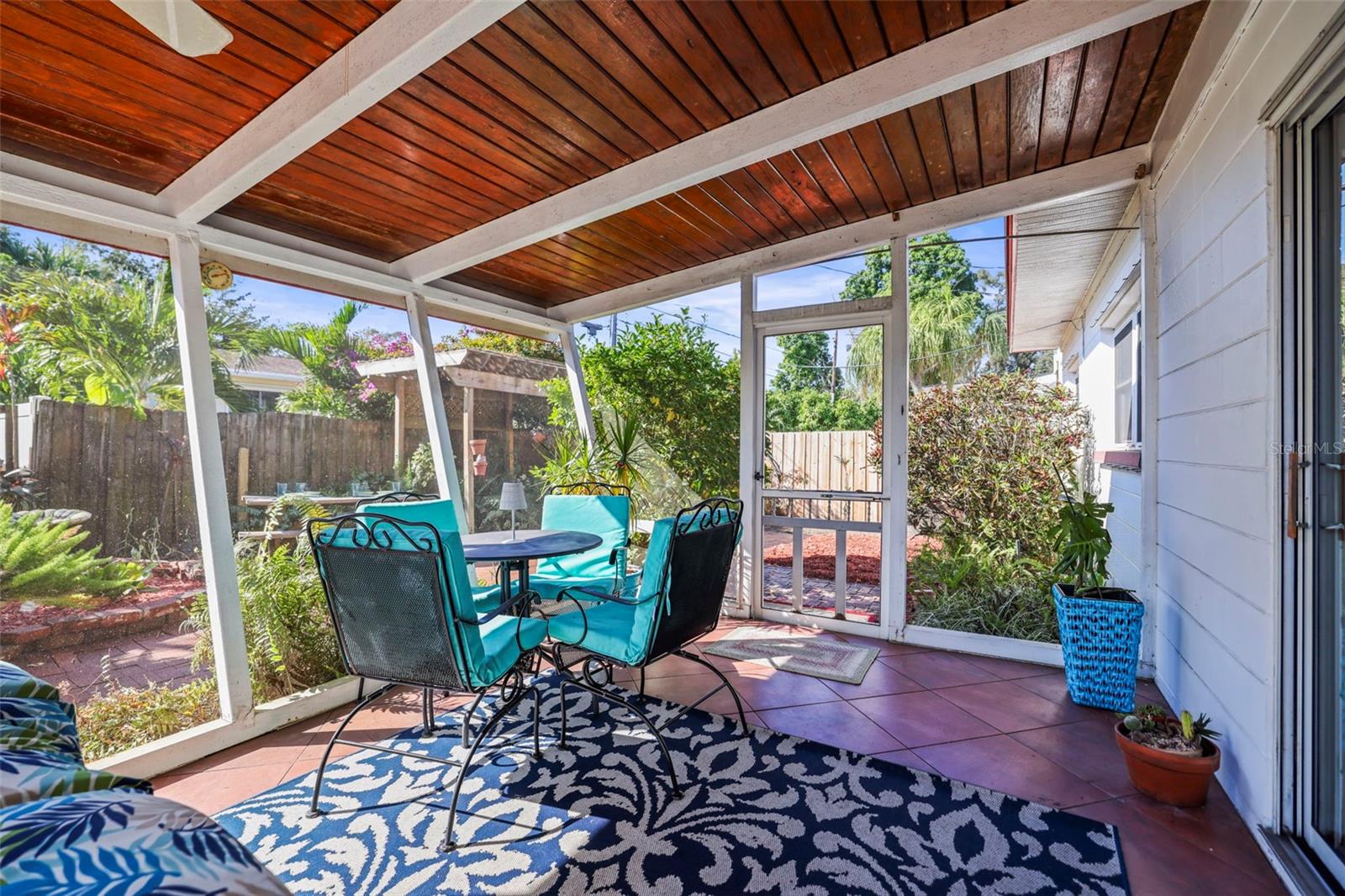 RIVIERA HEIGHTS 1ST ADD - Residential