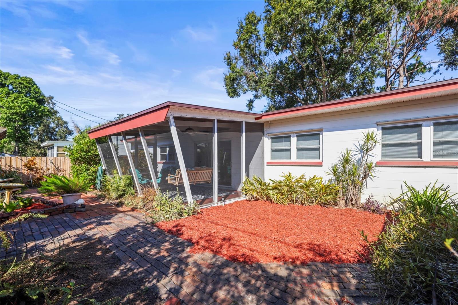 RIVIERA HEIGHTS 1ST ADD - Residential