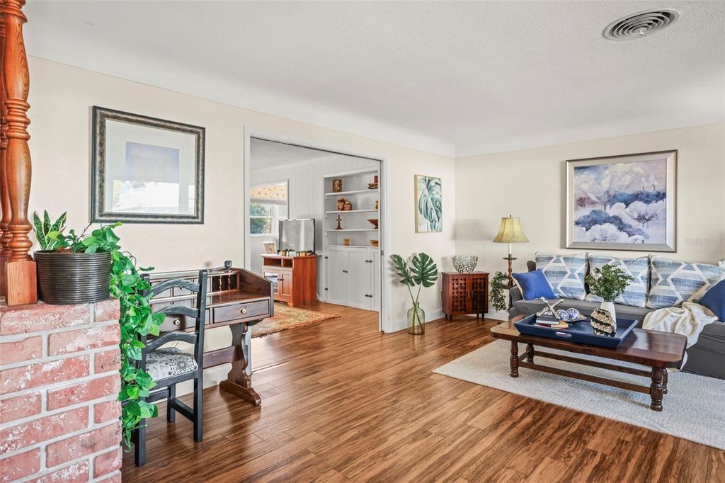 Photo of 13494 Bellewood Avenue, Seminole, FL 33776 (MLS # TB8449837)