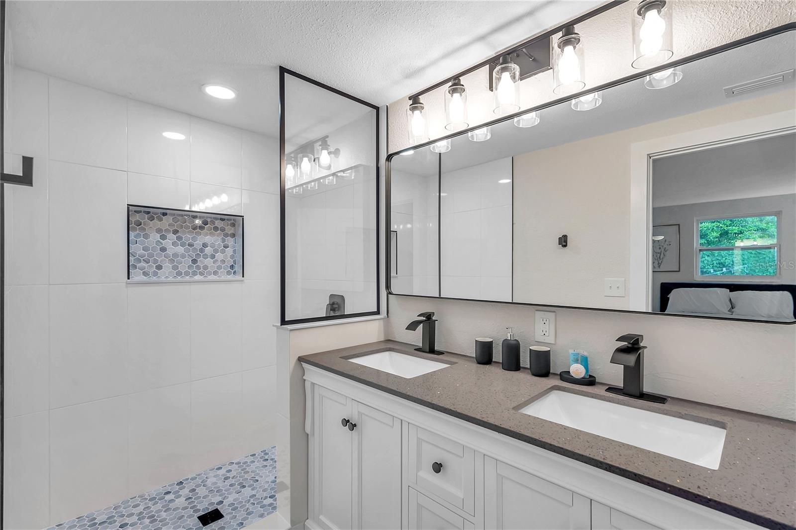 BELLEAIR TERRACE - Residential