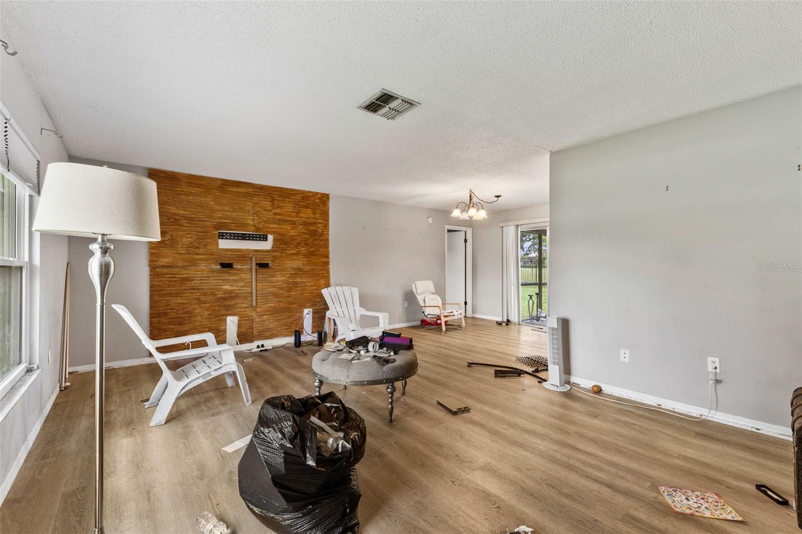 623 WOOD DRIVE