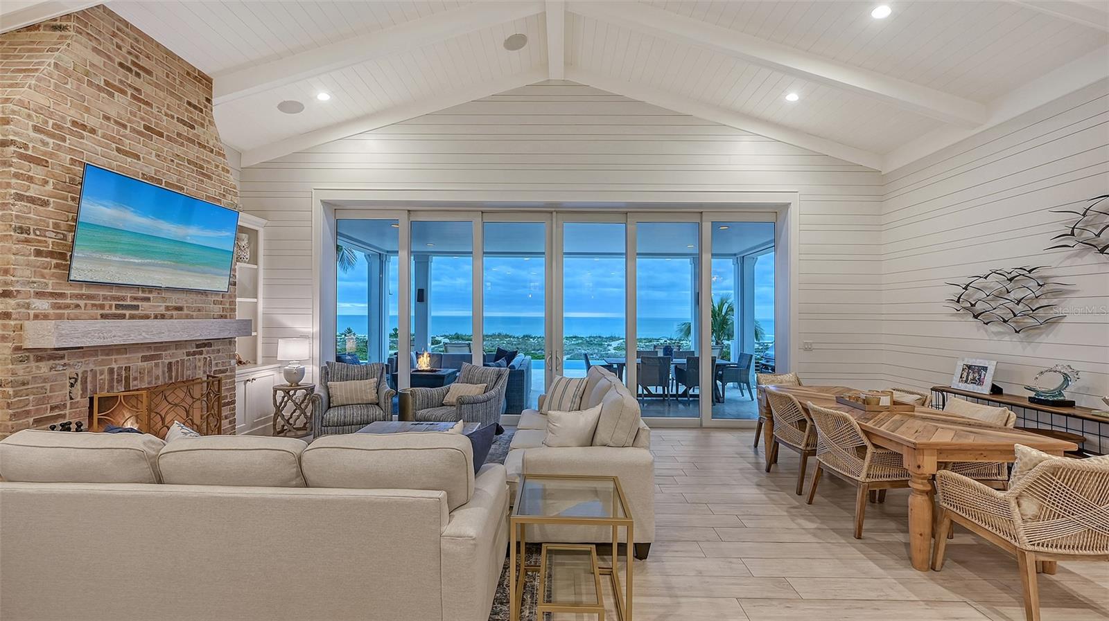 SLEEPY LAGOON 2 - Residential