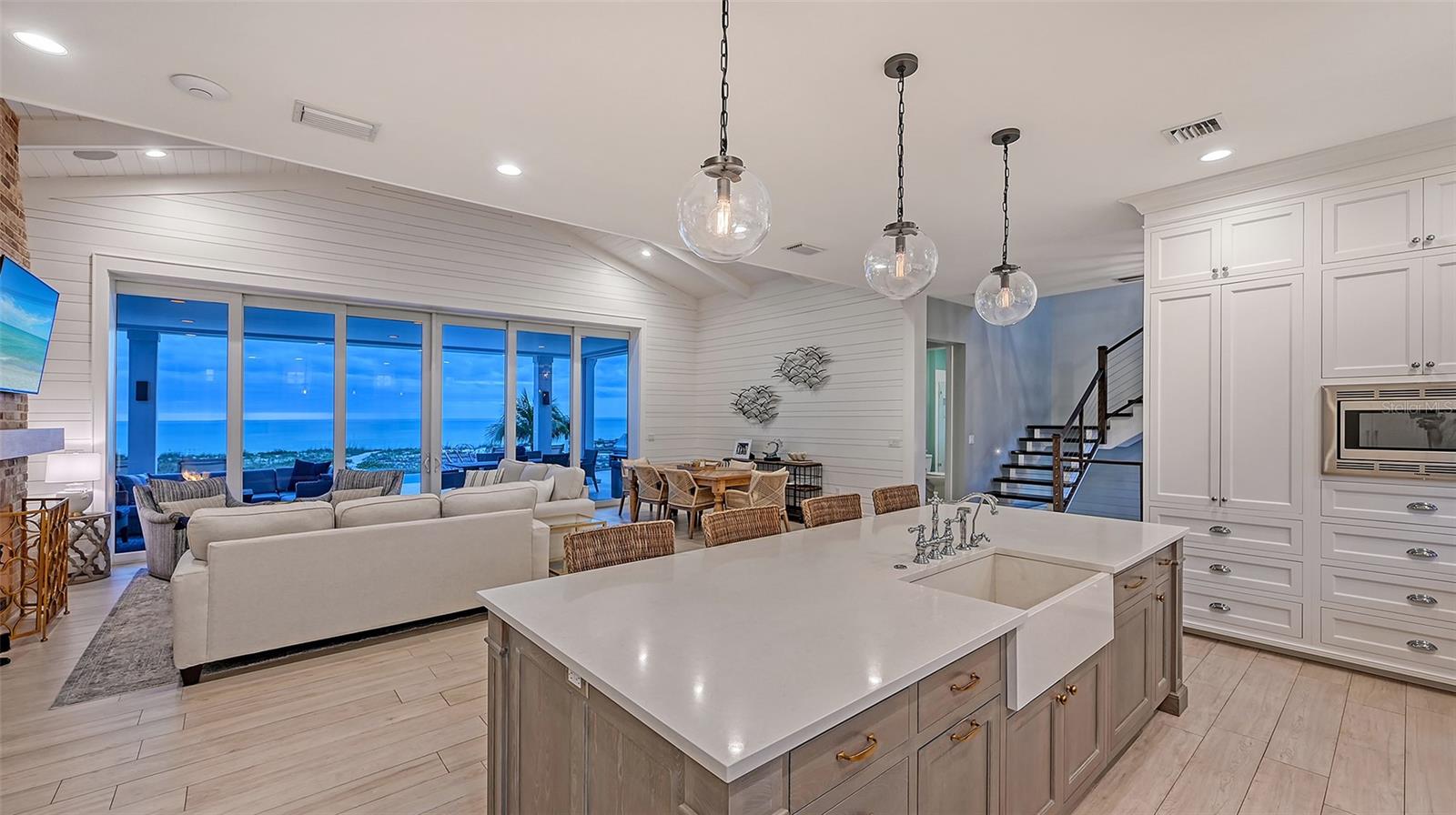 SLEEPY LAGOON 2 - Residential