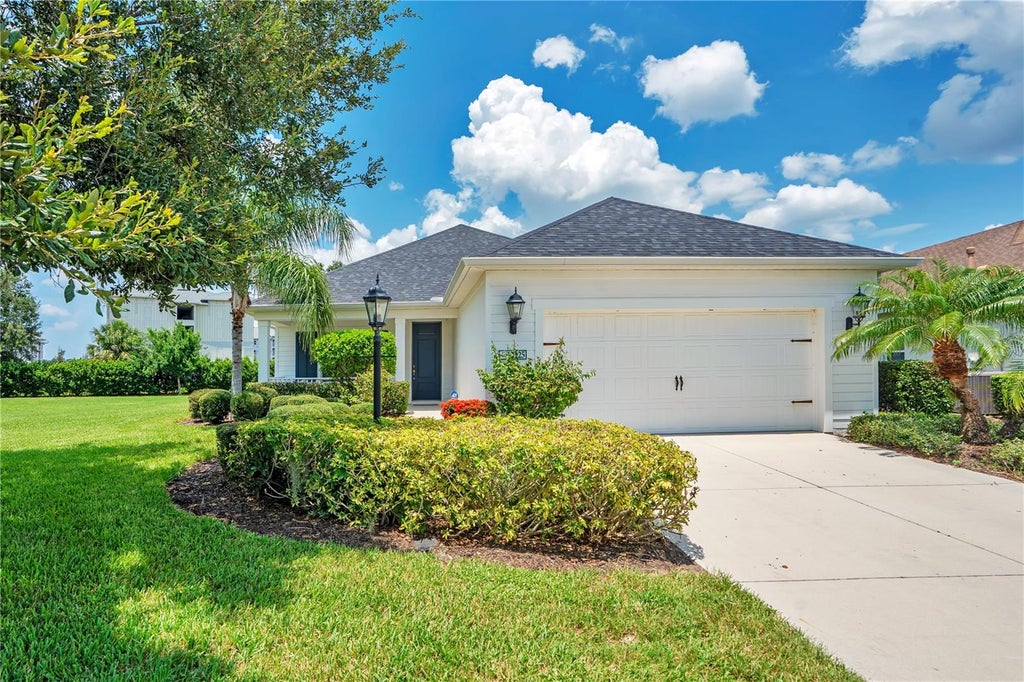 Photo of 12225 Whisper Lake Drive, Bradenton, FL 34211 (MLS # A4703293)