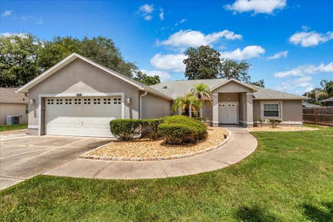Photo of 10217 Spring Moss Avenue, Clermont, FL 34711 (MLS # G5116451)