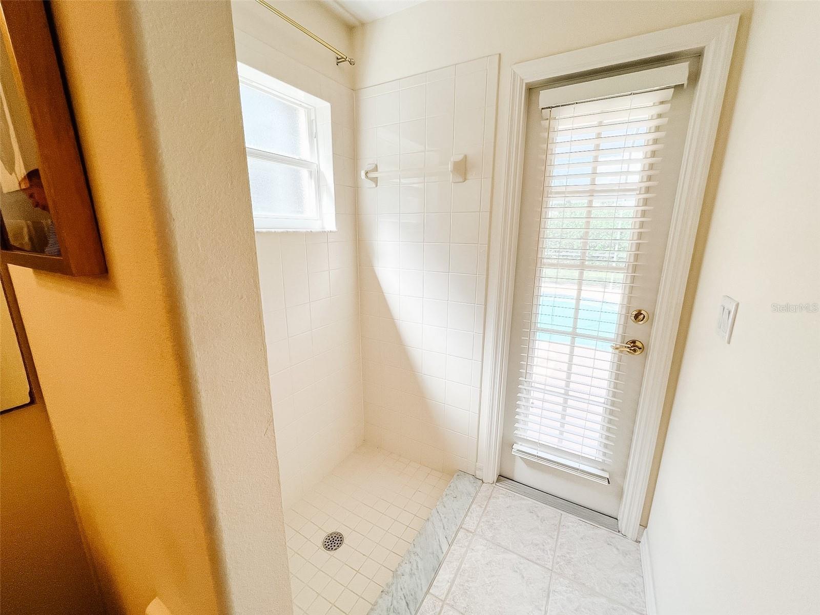 GREATER PINES PH 08 LT 802 - Residential