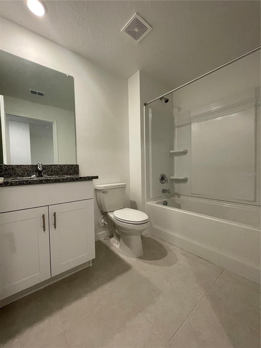 MIRADA TOWNHOMES - Residential Lease