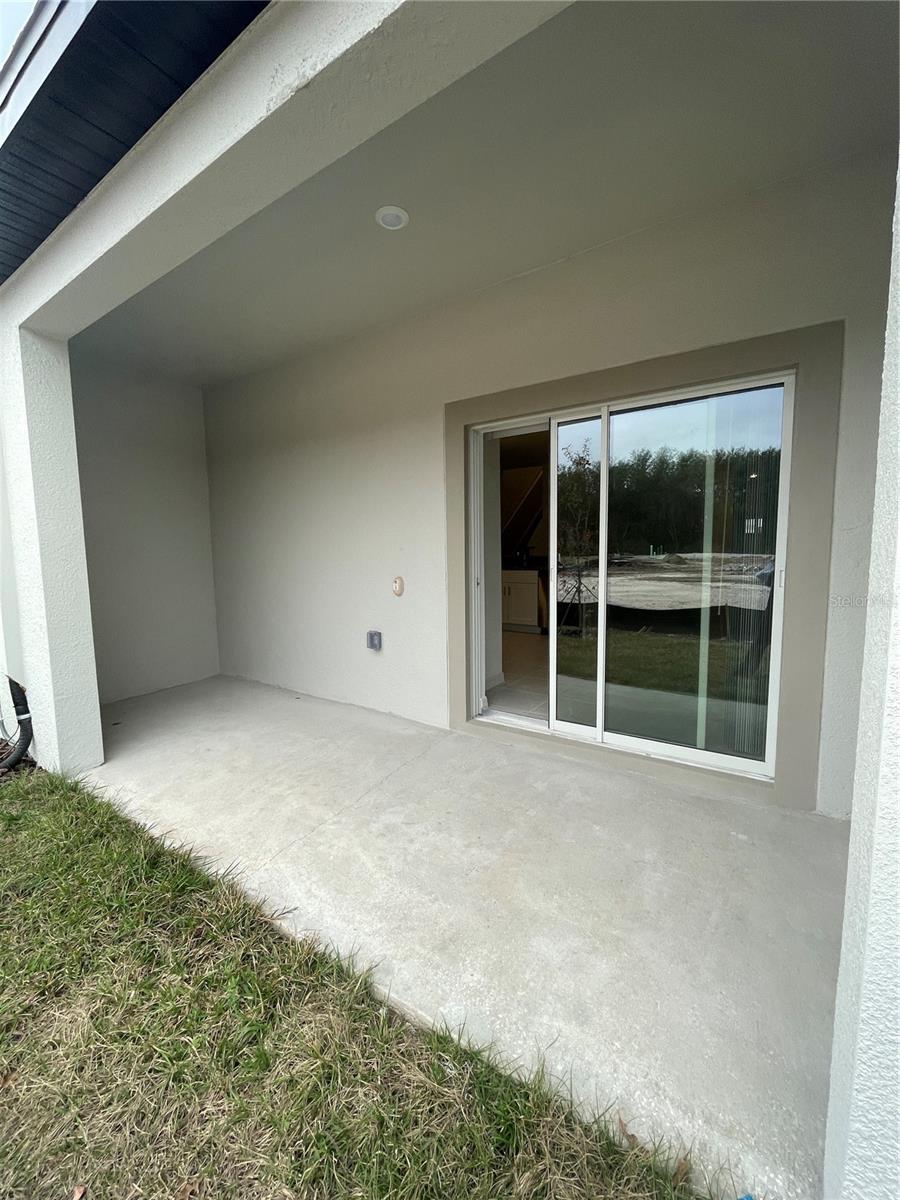 MIRADA TOWNHOMES - Residential Lease