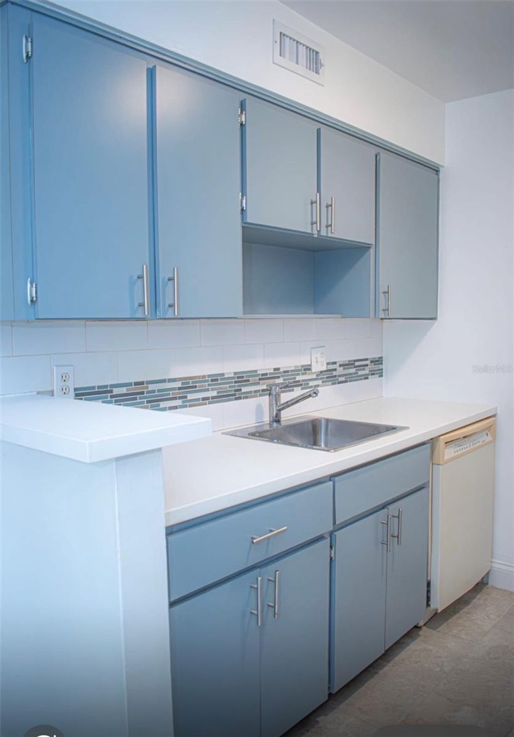 Photo of 5877 Windhover Dr #A01-0, Orlando, FL 32819 (MLS # S5146852)