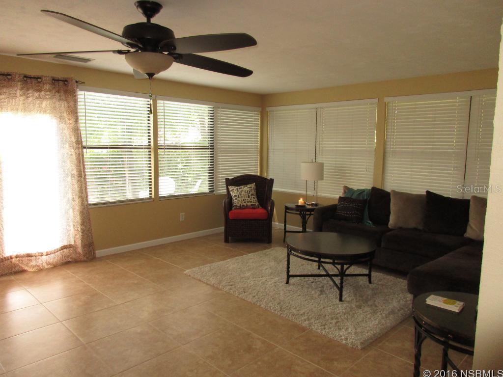 Florida Shores 01 - Residential