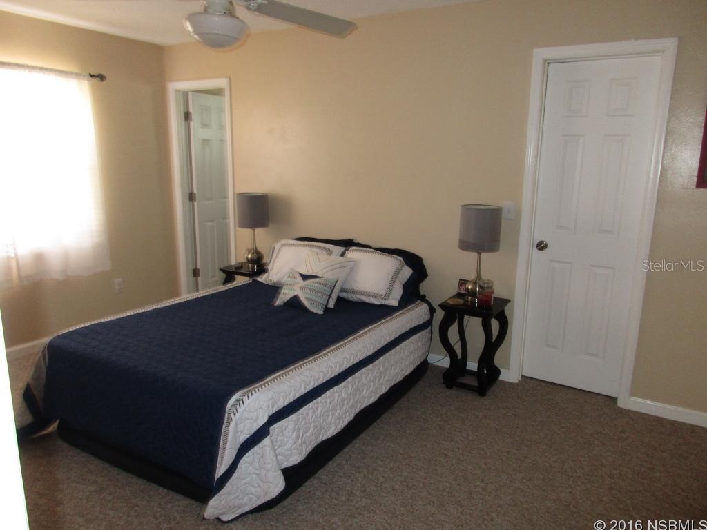 Florida Shores 01 - Residential