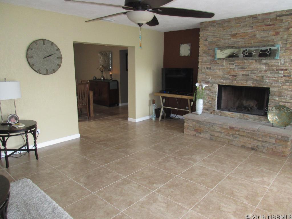 Florida Shores 01 - Residential