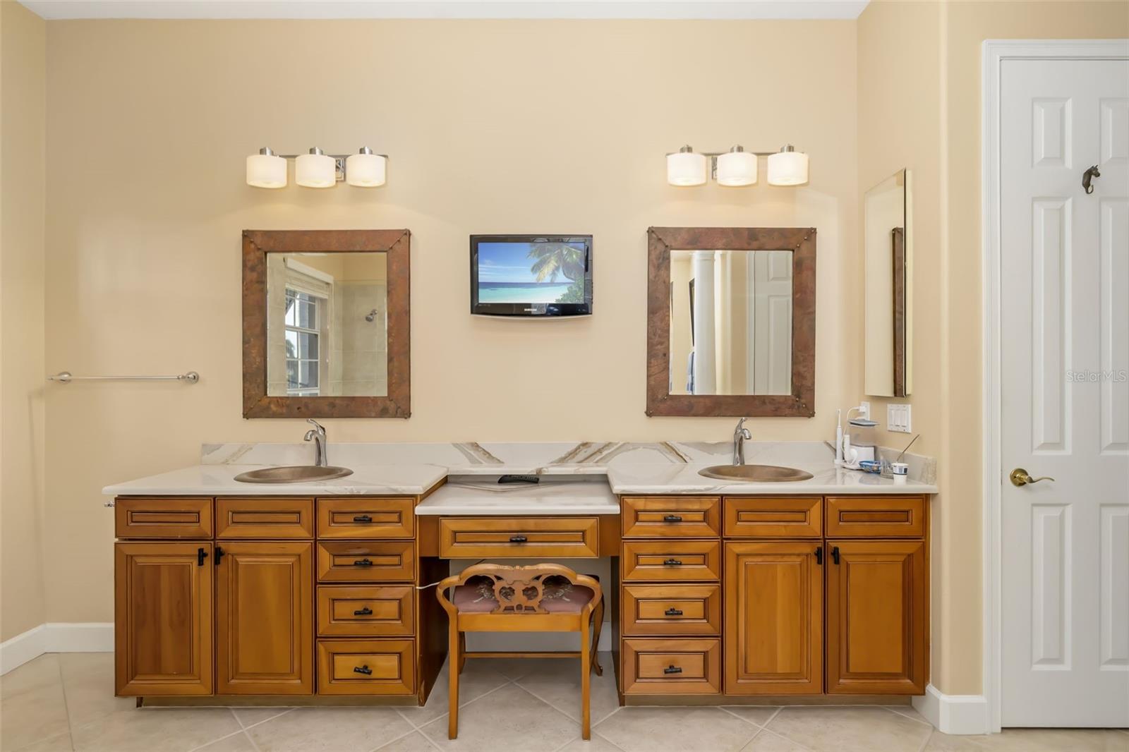 WATERLEFE GOLF & RIVER CLUB - Residential