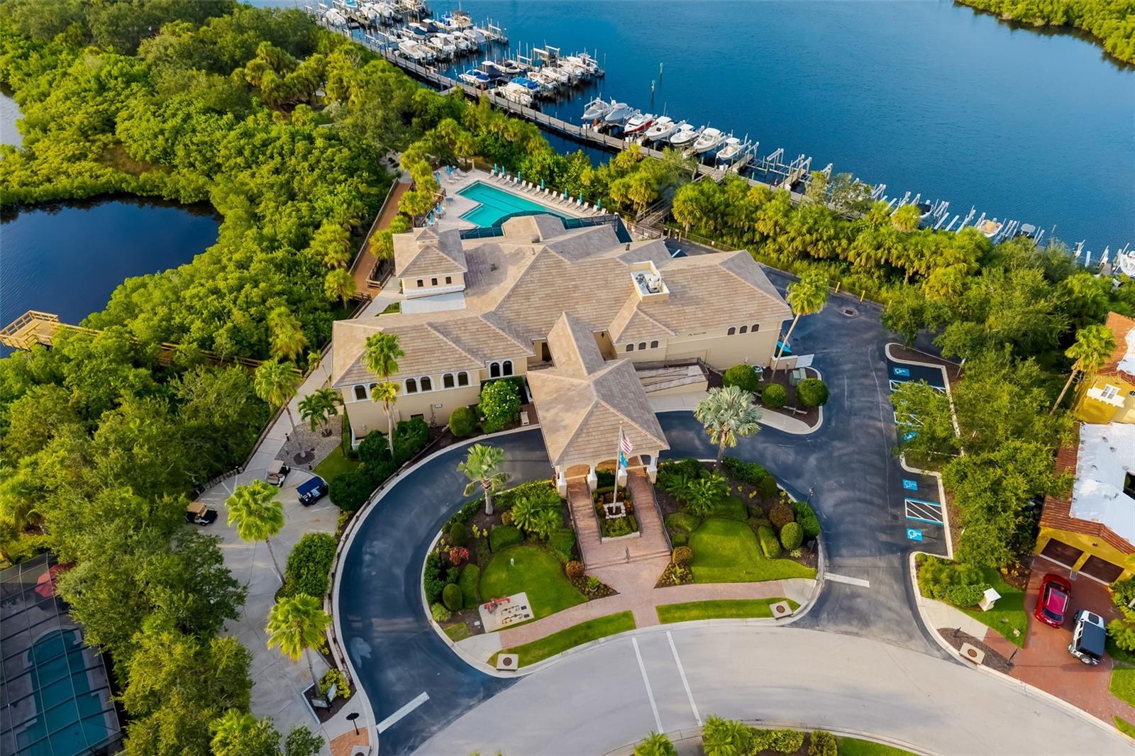 WATERLEFE GOLF & RIVER CLUB - Residential