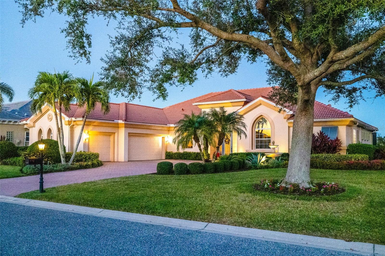 WATERLEFE GOLF & RIVER CLUB - Residential