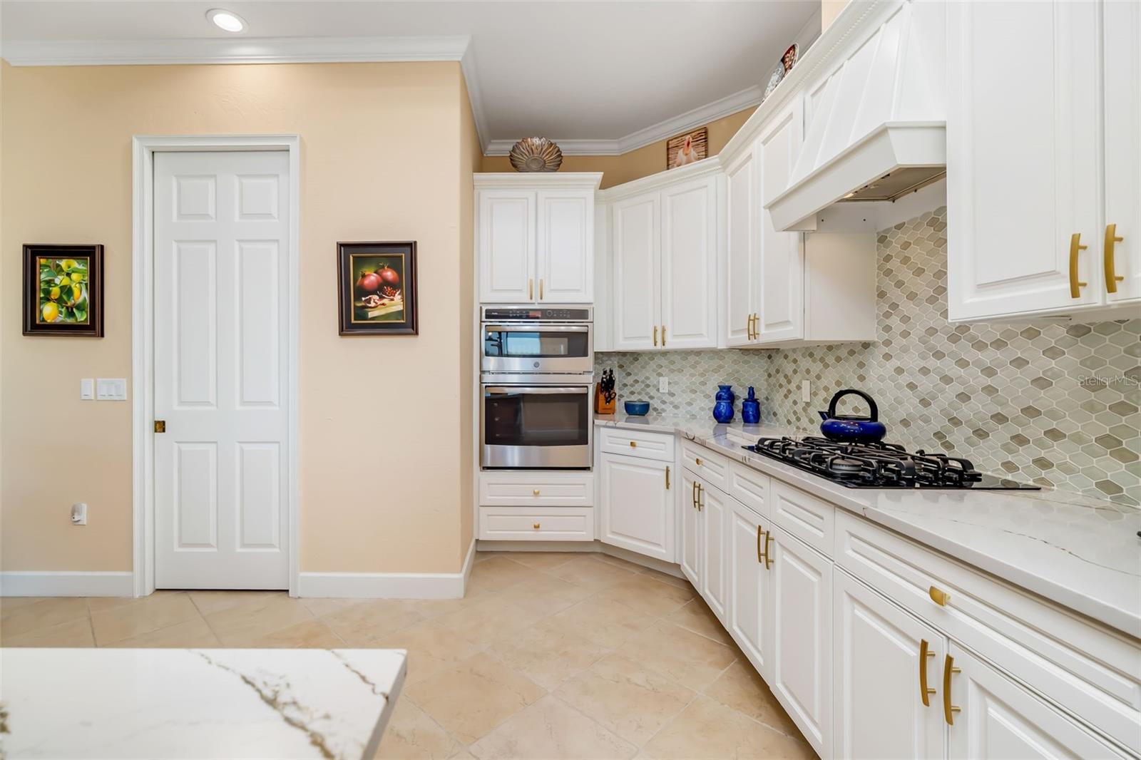 WATERLEFE GOLF & RIVER CLUB - Residential