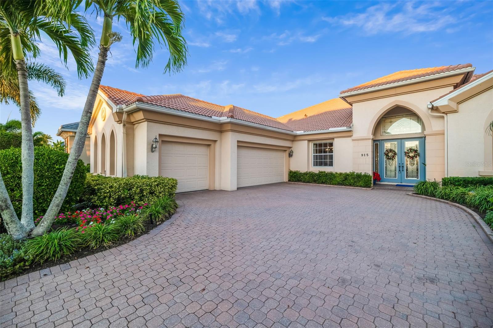 WATERLEFE GOLF & RIVER CLUB - Residential