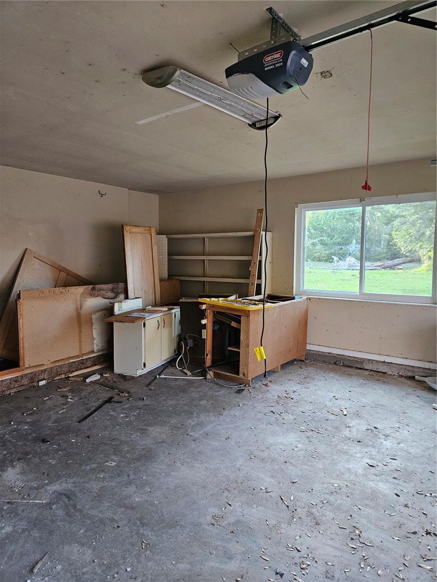 G M WHETSTONE ESTATE ADD TO H S - Residential