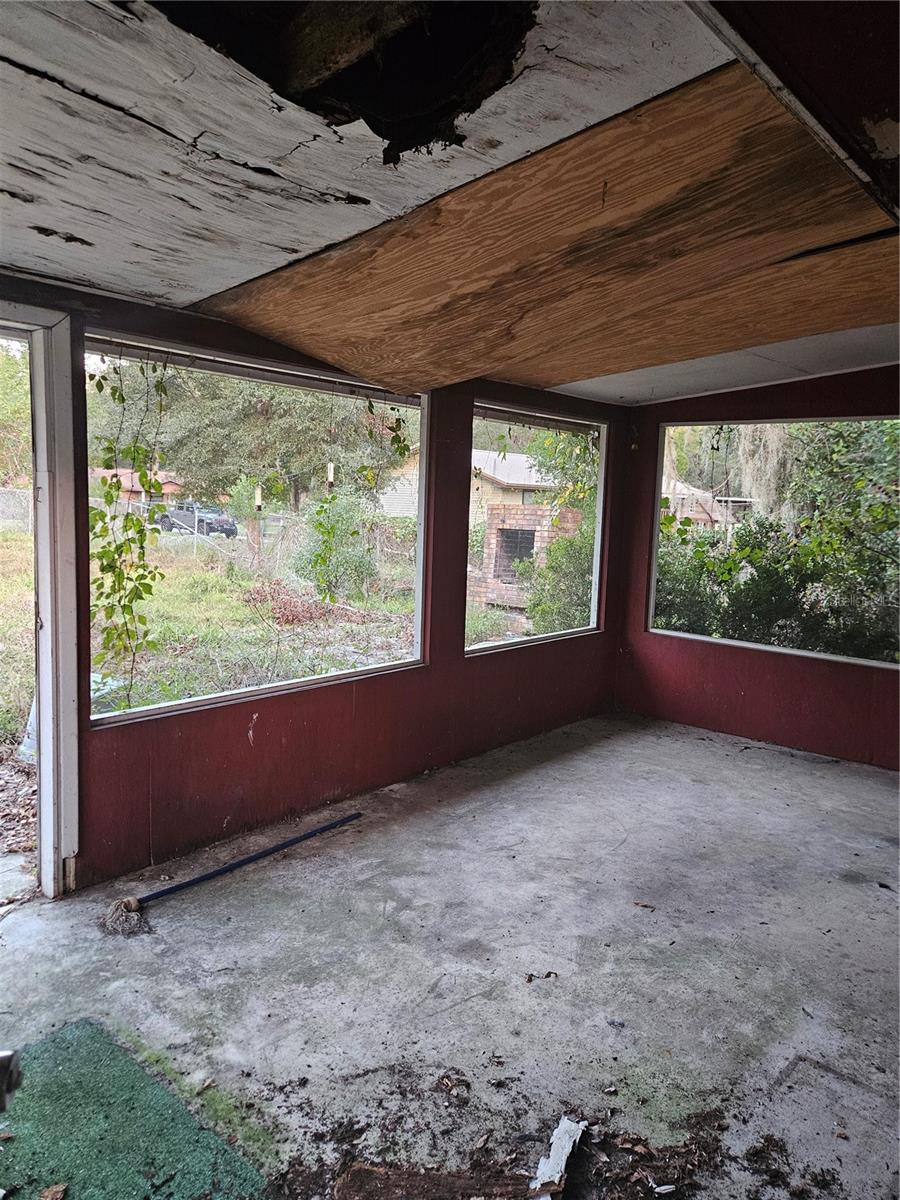 G M WHETSTONE ESTATE ADD TO H S - Residential