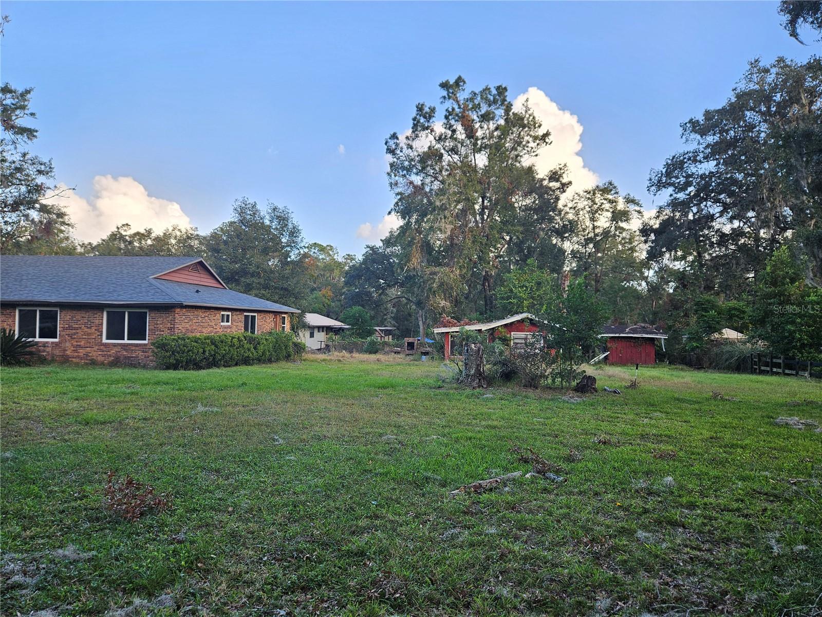 G M WHETSTONE ESTATE ADD TO H S - Residential