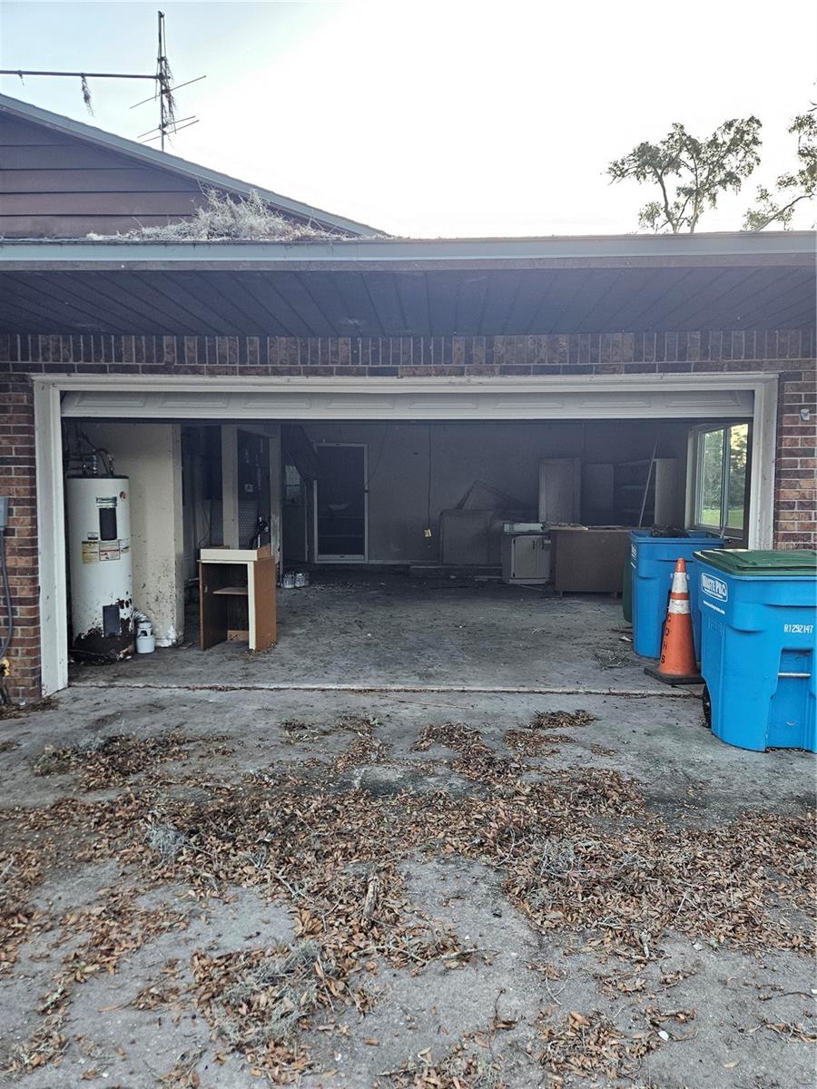 G M WHETSTONE ESTATE ADD TO H S - Residential