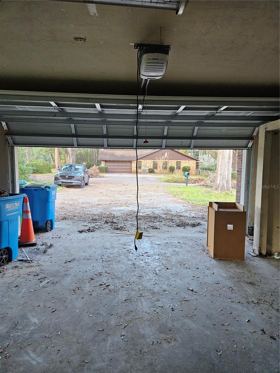 G M WHETSTONE ESTATE ADD TO H S - Residential