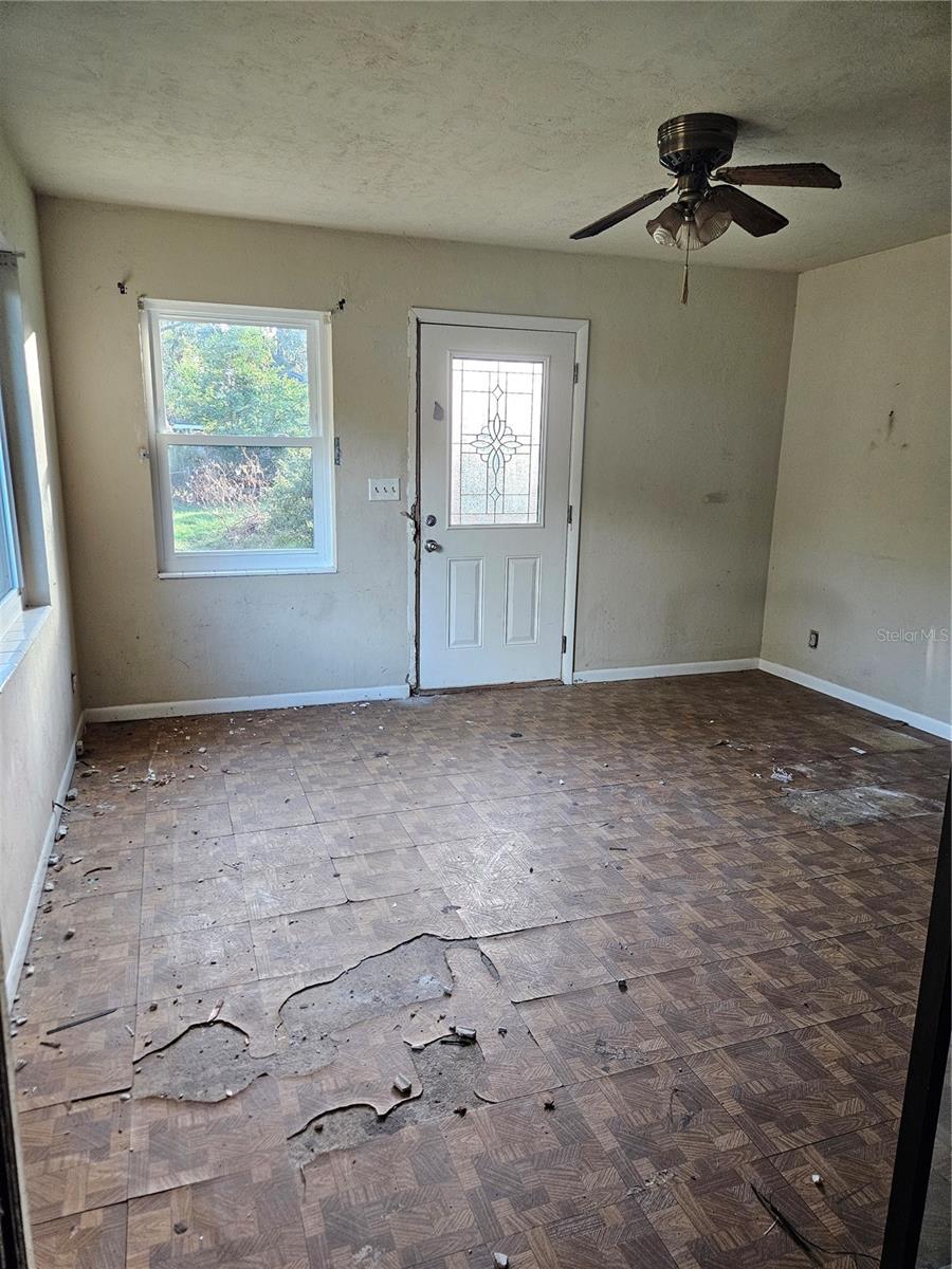 G M WHETSTONE ESTATE ADD TO H S - Residential