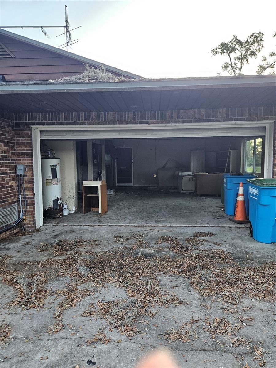 G M WHETSTONE ESTATE ADD TO H S - Residential