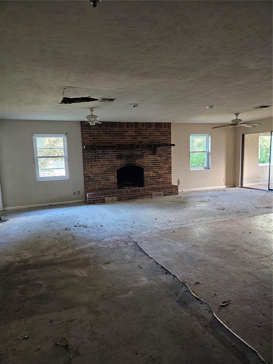 G M WHETSTONE ESTATE ADD TO H S - Residential