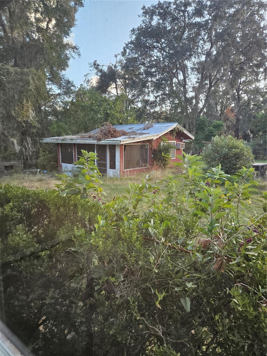 G M WHETSTONE ESTATE ADD TO H S - Residential