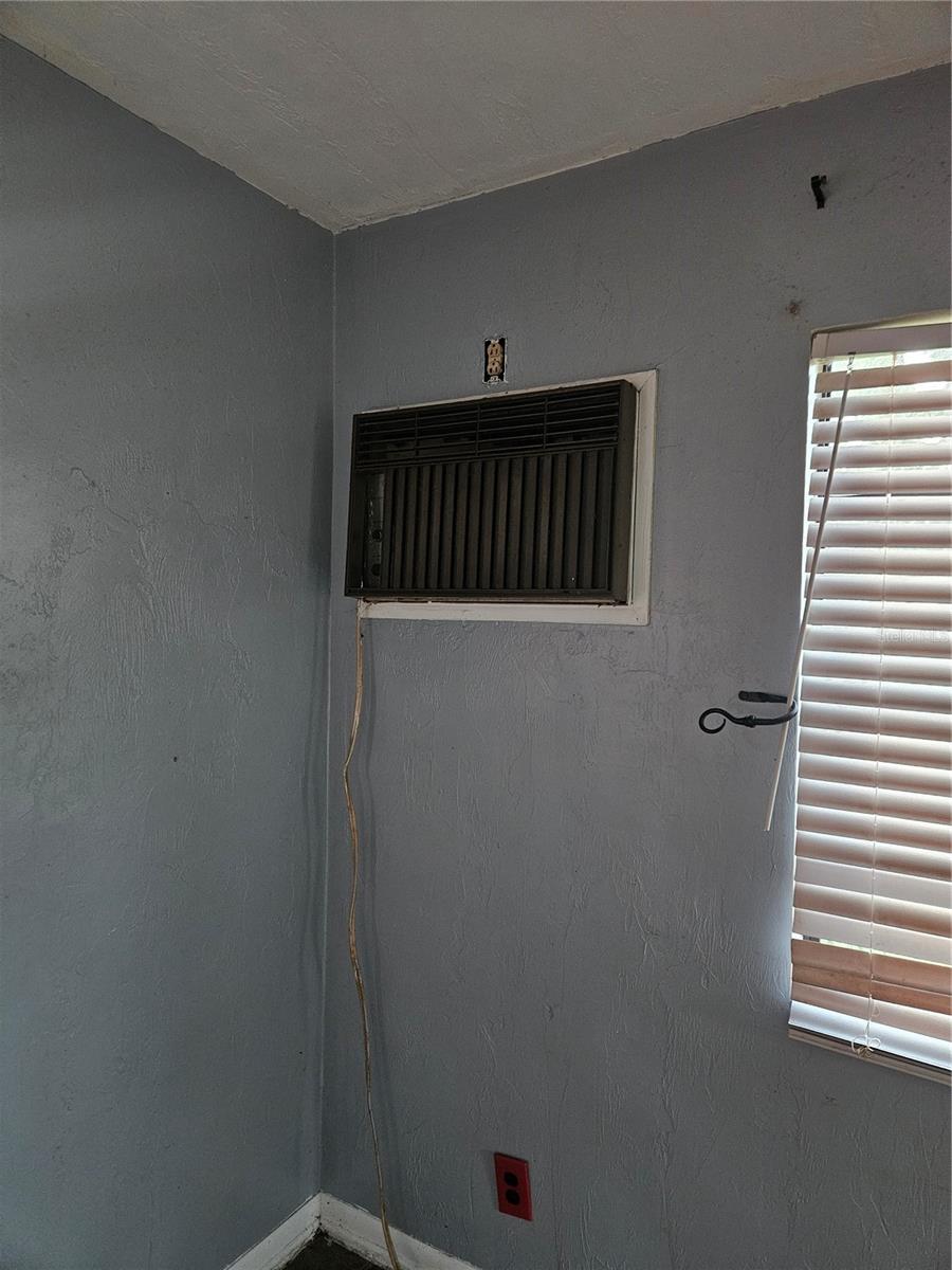 G M WHETSTONE ESTATE ADD TO H S - Residential