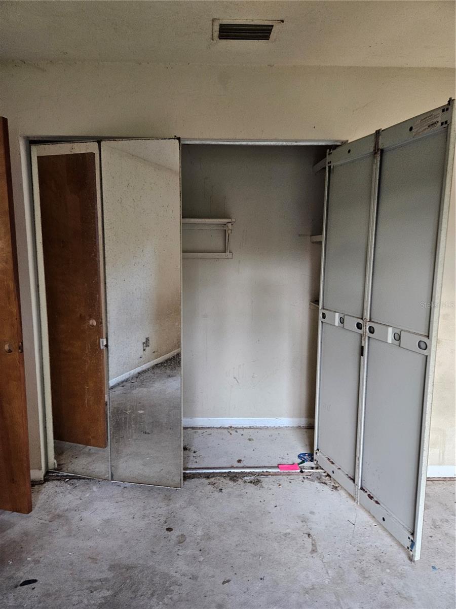 G M WHETSTONE ESTATE ADD TO H S - Residential