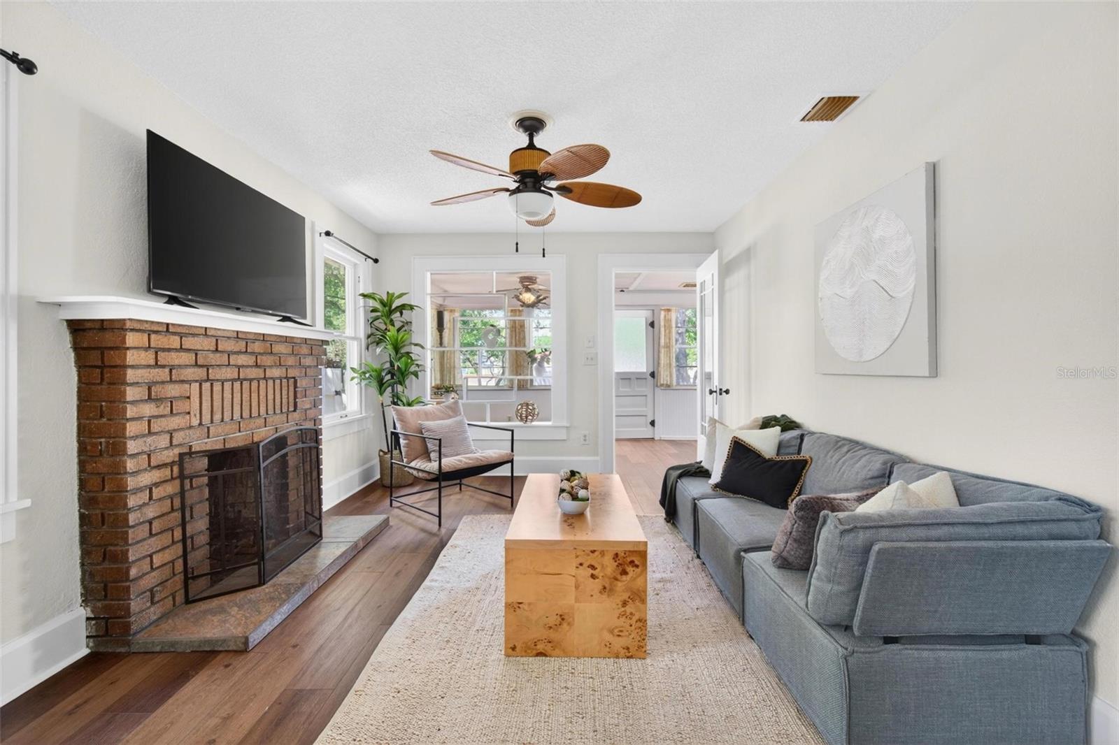 WESTMINSTER PLACE - Residential