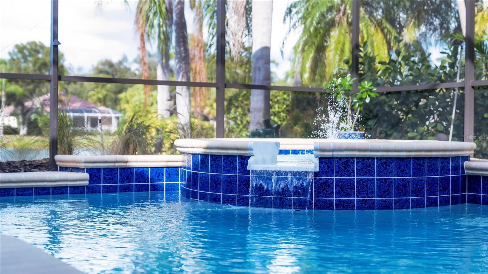 UNIVERSITY PARK COUNTRY CLUB - Residential