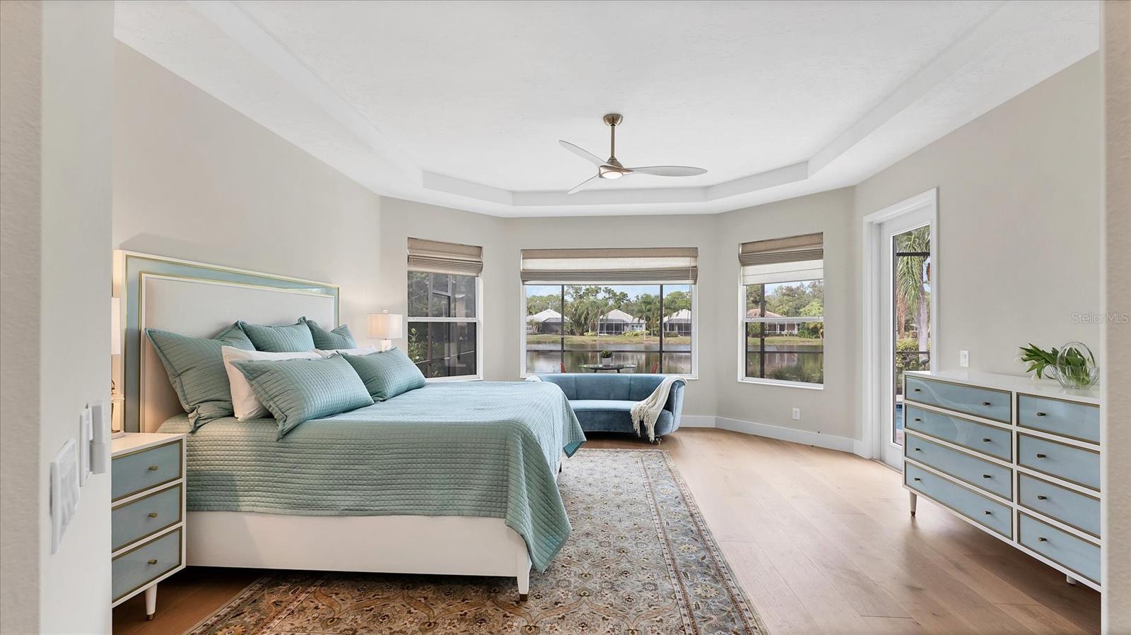 UNIVERSITY PARK COUNTRY CLUB - Residential