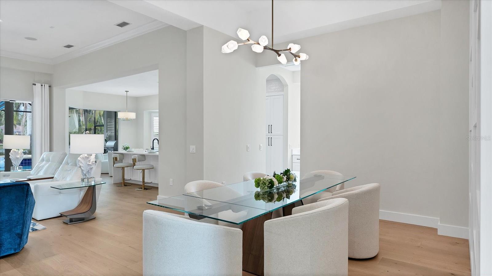 UNIVERSITY PARK COUNTRY CLUB - Residential