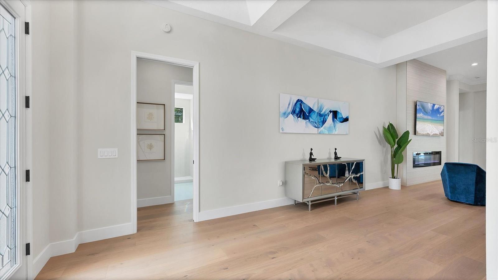 UNIVERSITY PARK COUNTRY CLUB - Residential